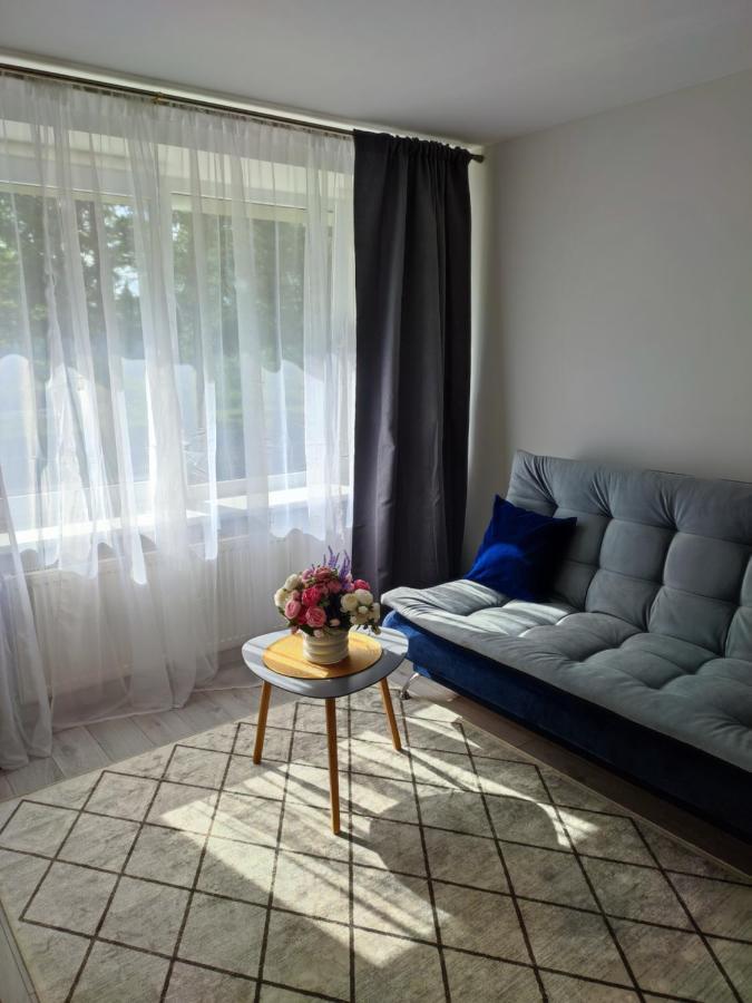 Upes Apartamentai Biržai Exteriör bild